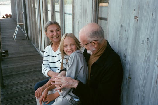 Veteran receiving compassionate home care from a professional caregiver in Michigan